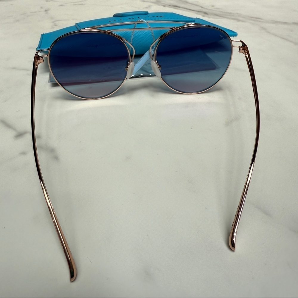 For Art’s Sake T-Shirt Rose Mirrored Aviator Sunglasses - Picture 7 of 8